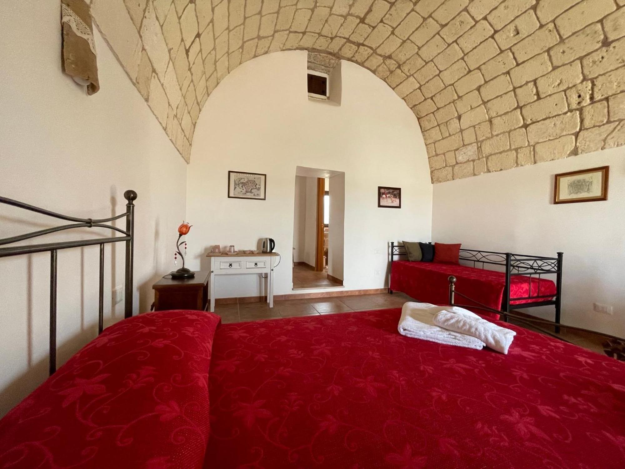 Agriturismo Masseria Saittole Карпиньяно-Салентино Экстерьер фото