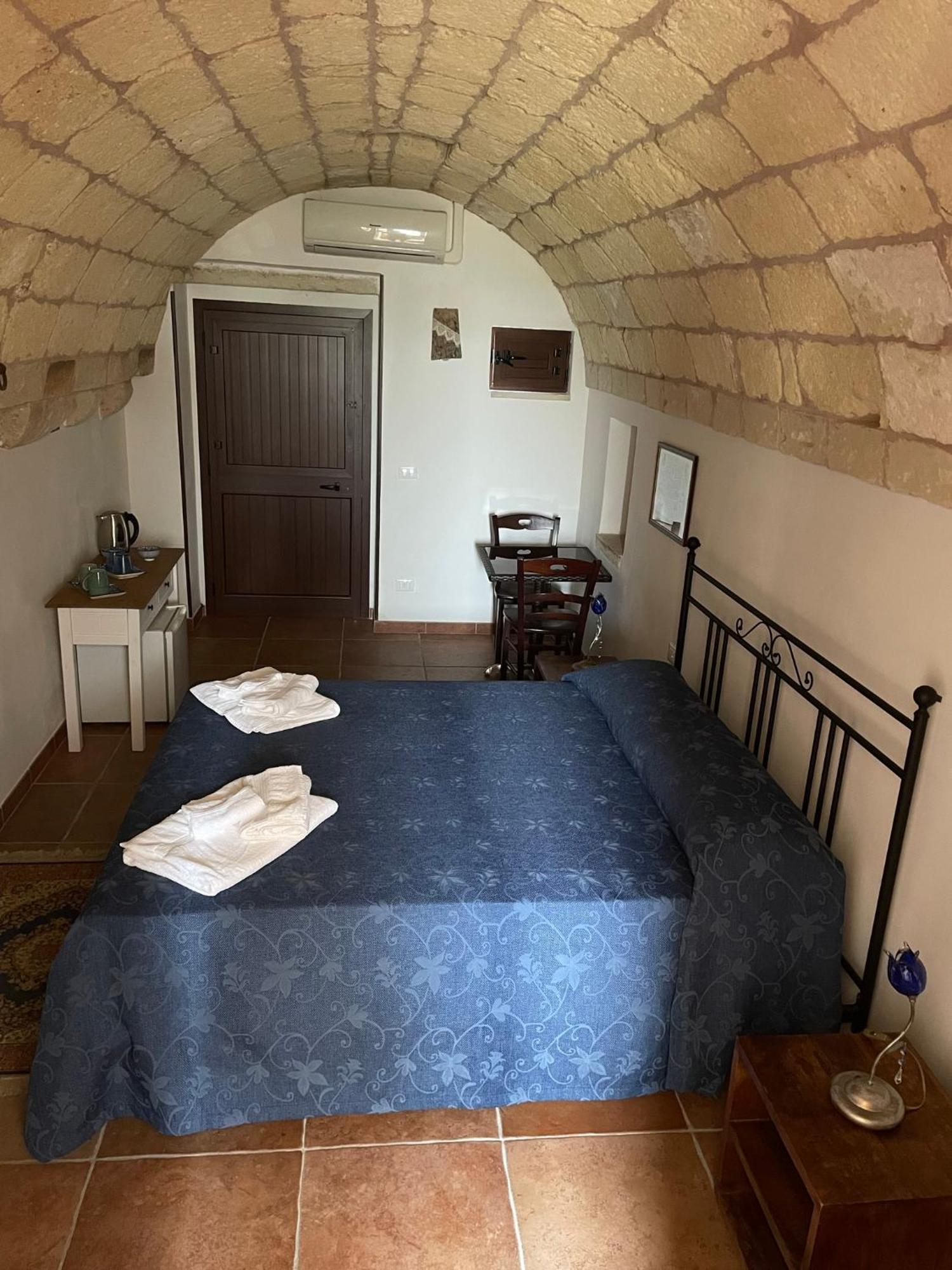 Agriturismo Masseria Saittole Карпиньяно-Салентино Экстерьер фото